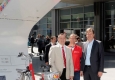 Hannes Derfler,Armin Hanschitz und Gerald Liebscher eröffnen E-Ladestation vor der Millennium City © Andreas Urban