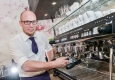 café+co Barista © Oreste Schaller