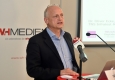 Oliver Ecke von TNS Infratest präsentiert die Studie "Digitales Österreich" © Christian Jobst