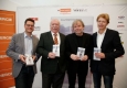 Stadtschulratspräsident Jürgen Czernohorsky, Bürgermeister Michael Häupl, Autor Jostein Gaarder und echo medienhaus-Literaturexperte Helmut Schneider eröffnen die Gratis-Buchaktion "Eine STADT. Ein BUCH." © Arman Rastegar