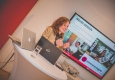In einem Business Briefing informierte iab austria-Geschäftsführerin Lilian Meyer-Janzek in der Wiener Repräsentanz der Kleine Zeitung die Partner und Sponsoren des diesjährigen iab webAD über den Erfolg und die Präsenz ihrer Partnerschaften. © iab austria/Hannes Winkler