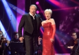 Herbert Lippert und Ildikó Raimondi feiern die Premiere von O-MIA in der Wiener Stadthalle © Christian Jobst