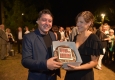 Intendant Karl-Michael Ebner gratuliert Lisa Habermann bei Musikfestival Steyr zum Geburtstag © Christian Jobst