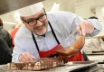Sozialstadtrat Peter Hacker in der neuen Patisserie von Wien Work © Christian Jobst