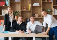 LEADBACKER-Gründer Norbert Hölzl mit seinem Team © LEADBACKER