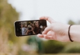 Happy Students with Smartphone © unsplash.com/Priscilla du Preez