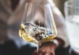 White Wine © unsplash.com/Big Dodzy