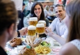 Gäste im »Schweizerhaus« © Bianca Kübler