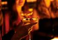 Drinks im »PRUNKSTÜCK SOLITAIRE – THE BAR UPSTAIRS« © Adrian Almasan