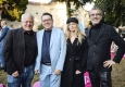 Premire Musikfestival Steyr 2026 mit »Hair«: Hans Arsenovic (Die Grünen), Karl-Michael Ebner (Intendant), Zoe und Christof Straub (Musiker) © Peter Mayr