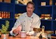 Hendrik Becker in der WATERFRONT KITCHEN © Christian Jobst