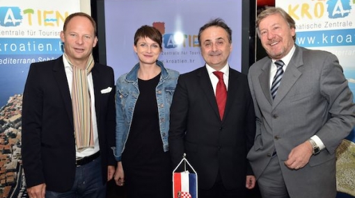 Alexander Knechtsberger, Astrid Steharnig-Staudinger, Gordan Bakota und Ranko Vlatkovic präsentieren touristische Highlights in Kroatien © Christian Jobst