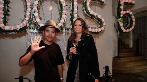Martin Ho und Medizinerin Anna Kaniak feiern den deutschen WM Sieg im DOTS im Brunnerhof © Roland Rudolph