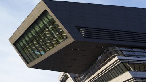 Zaha Hadid - University of Economicy © flickr.com/Shokolo