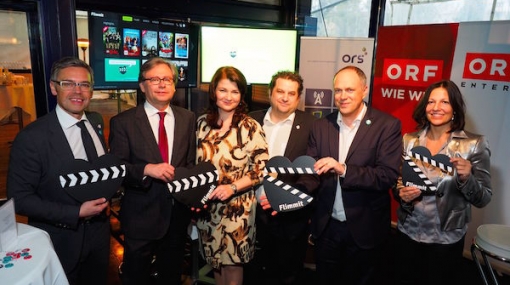 Michael Wagenhofer, Alexander Wrabetz; Karin Haager, Uli Müller-Uri, Richard Grasl und Beatrice Cox-Riesenfelder präsentieren Flimmit © ORF/Roman Zach-Kiesling