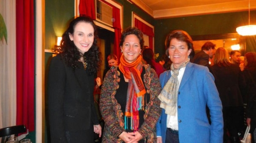 Tatjana Oppitz, Julia Schafranek und Daniela Homan bei "The 39 Steps" in Vienna's English Theatre © AmCham/Juliane Vatter