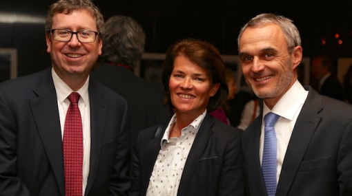 Eugene Young, Daniela Homan und Norbert Lessing bei der Ausstellung von "American Beauty II" im Hilton Vienna am Stadtpark © CIMMIC
