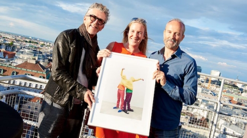 Gerhard Krispl, Birgit Vikas und Erwin Wurm präsentieren die PARNASS-Jubiläumsausgabe © Sabine Klimpt