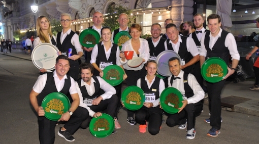 Laufende Ober beim erste bank vienna night run © Foto Rudolf Schuster