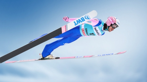 Wintersport goes pink: BWT Magnesium Mineralized Water bringt Farbe in den Schnee © BWT Best Water Technology