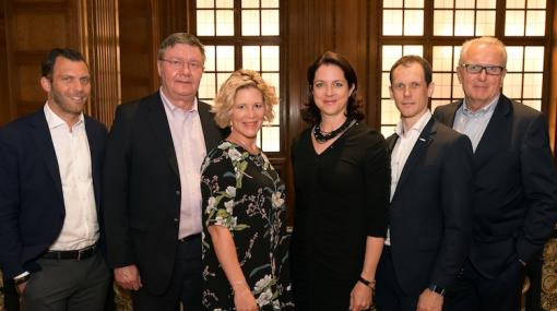 Alliance for Digital Advancement: Andreas Martin (MMA), Anton Jenzer (DMVÖ), Alexandra Vetrovsky-Brychta (iab austria), Corinna Drumm (VÖP), Philipp Graf (WKO) und Peter Lammerhuber (IGMA) © Christian Jobst