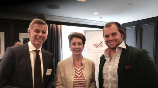 AmCham Talks im Hilton Vienna Plaza: Martin Winkler (AmCham), Sabine Herlitschka (Infineon), Lorenz Edtmayer (DIAMIR Holding) © leisure communications