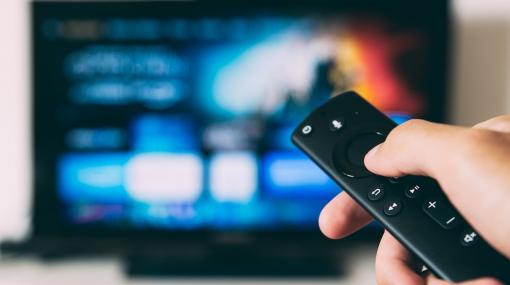 Television with Remote Control © unsplash.com/Glenn Carstens-Peters