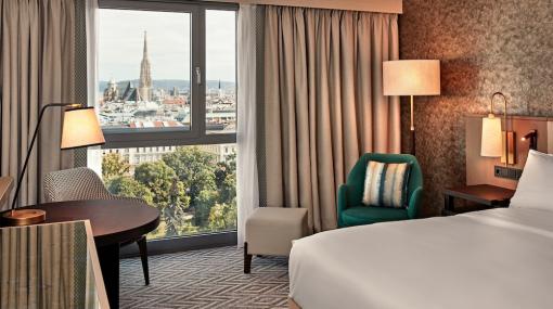 King Premium Bedroom with Parkview im Hilton Vienna Park © Hilton Hotels & Resorts