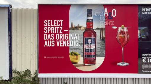 Select Aperitivo und die Goldkinder inszenieren das „A & O des Spritz“ © Select Aperitivo