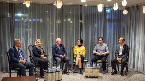 Moving Forward Round Table zum Thema Regionalität im Boutiquehotel Stadthalle © JMC/Bernd Plank