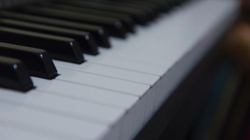 Piano © unsplash.com/Paulo J. Cordoso
