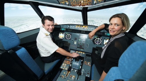 Abheben mitten in Wien mit dem ersten Airbus A320-Simulator mit Kabine © leisure.at/Oreste Schaller