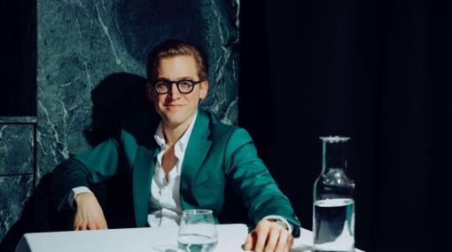 Sebastian Späth ist neuer Chefredakteur von Falstaff Deutschland © Anne-Sophie Stolz