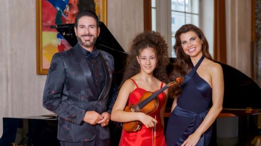 Clemens Unterreiner, Mariam Abouzhara, Leona König © ORF_Roman Zach-Kiesling