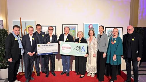Tombola der WE&ME Foundation auf der ART&ANTIQUE HOFBURG Vienna 2024 © Christian Jobst