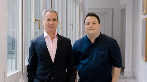 Martin Lenikus und István Törzsök sorgen für kosmopolitschen Genuss im »Cosmo Kitchen« im »THE LEO GRAND« © Lena Ehrenhofer