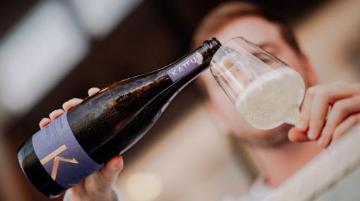 Schaumwein Manufaktur Johann Kattus glänzt bei „Falstaff Sparkling Trophy 2024“ und „Global Wine Masters 2024“ © Johann Kattus