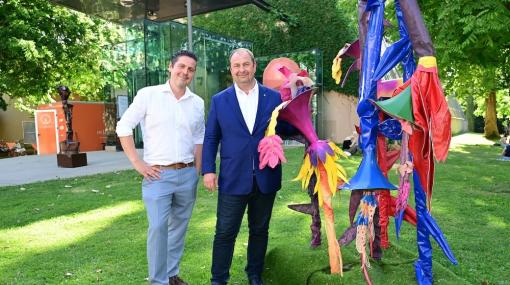 FREILUFT AUGARTENSOMMER: Initiator Paul Rittenauer und Bezirksvorsteher Alexander Nikolai © Christian Jobst