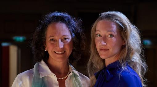 Julia Schafranek und Anna Schafranek-Hangelmann © Vienna's English Theatre