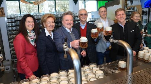 Saisoneröffnung 2026 Schweizerhaus © Peter Tomschi