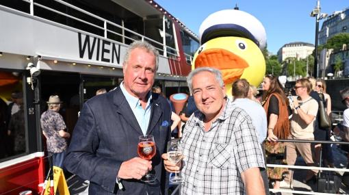 Stapellauf für die »Prosecco Cruise« der DDSG Blue Danube auf Einladung der Geschäftsführer Wolfgang Fischer und Johannes Kammerer © Christian Jobst