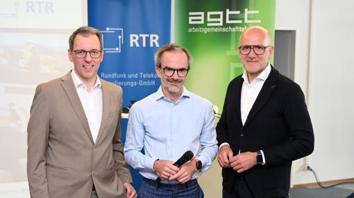 Präsentation der Bewegtbildstudie 2026: Arbeitsgemeinschaft TELETEST Obmann Thomas Gruber (ProSiebenSat.1 PULS 4), Stefan Schiel (Marketmind), WolfganG Struber (RTR Medien) © Christian Jobst