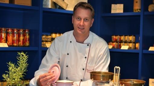Hendrik Becker in der WATERFRONT KITCHEN © Christian Jobst