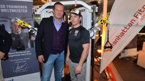 Dennis Felsinger und Marcel Hirscher im MANHATTAN Fitness © Christian Jobst
