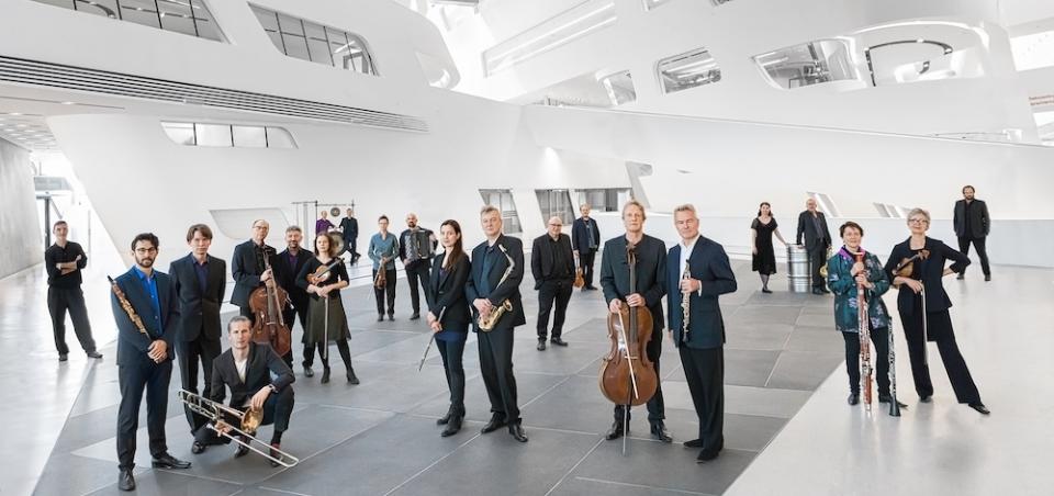 Österreichischer Musiktheaterpreis zeichnet Klangforum Wien mit Sonderpreis „Orchester“ aus © Tina Herzl