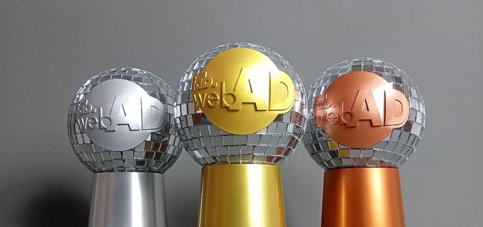 Trophäe des iab webAD (2025) © iab austria Trophäe des iab webAD (2025) © iab austria