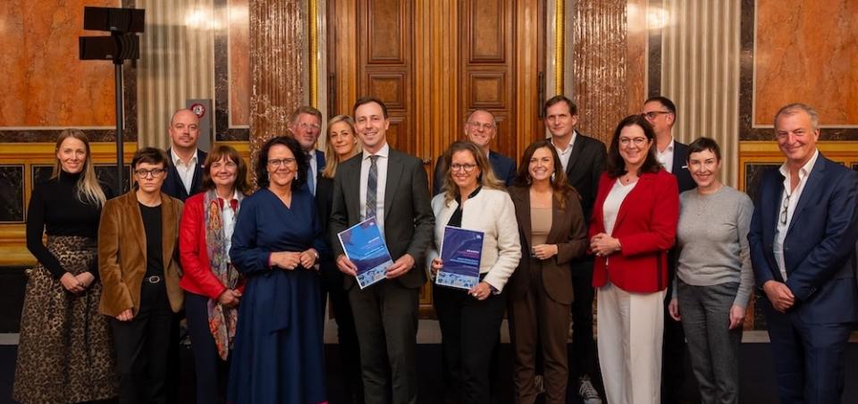 Round Table des iab austria im Österreichischen Parlament zum gemeinsamen Kampf gegen Fake News © Louis Frycer Round Table des iab austria im Österreichischen Parlament zum gemeinsamen Kampf gegen Fake News © Louis Frycer